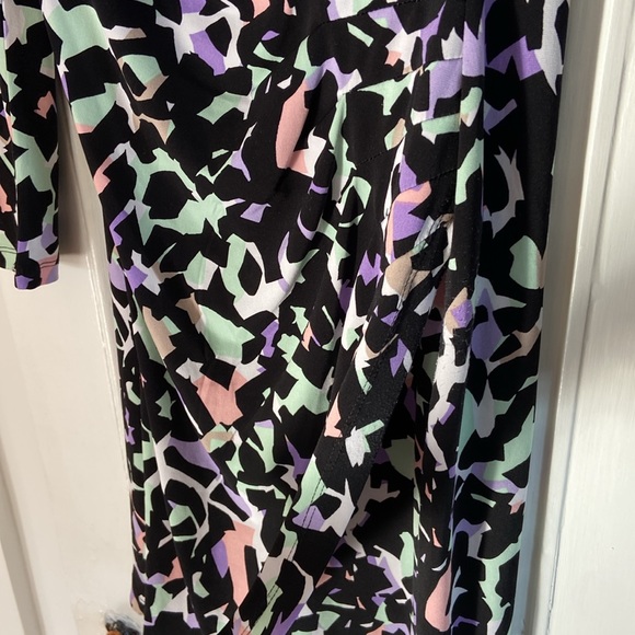 Calvin Klein Geometric Pattern Faux Wrap Dress - Picture 5 of 10